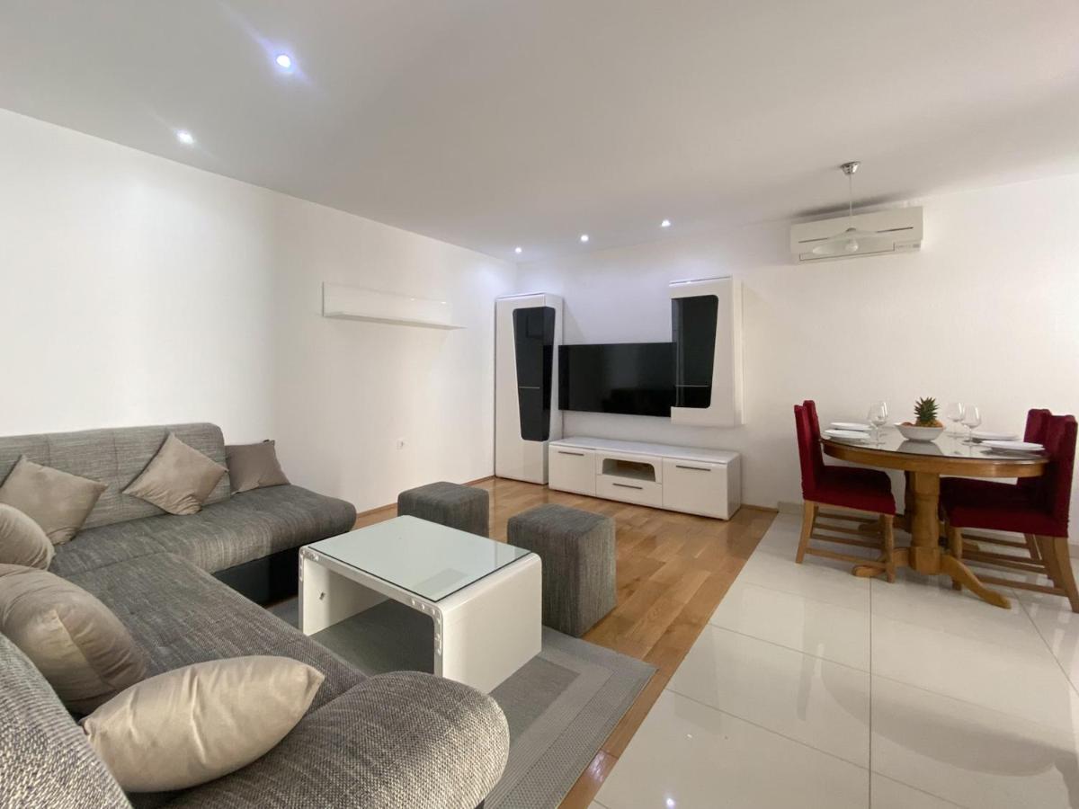 Apartments Paladin 马卡尔斯卡 外观 照片